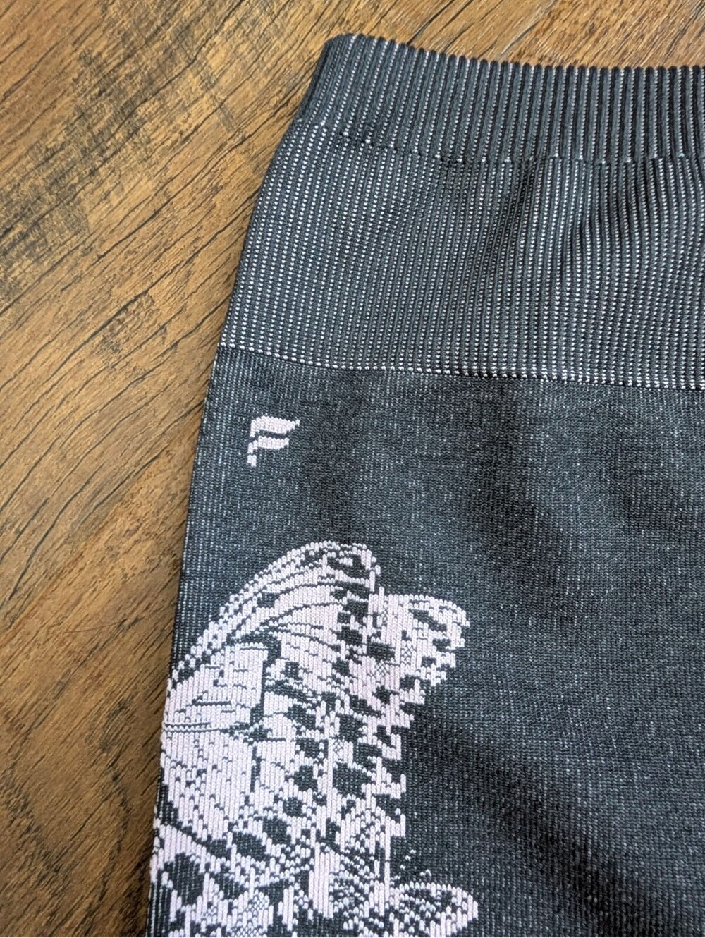 Whimsigoth Fairy Vibes Fabletics Jacquard Butterfly Seamless Leggings XL - Picture 3 of 4